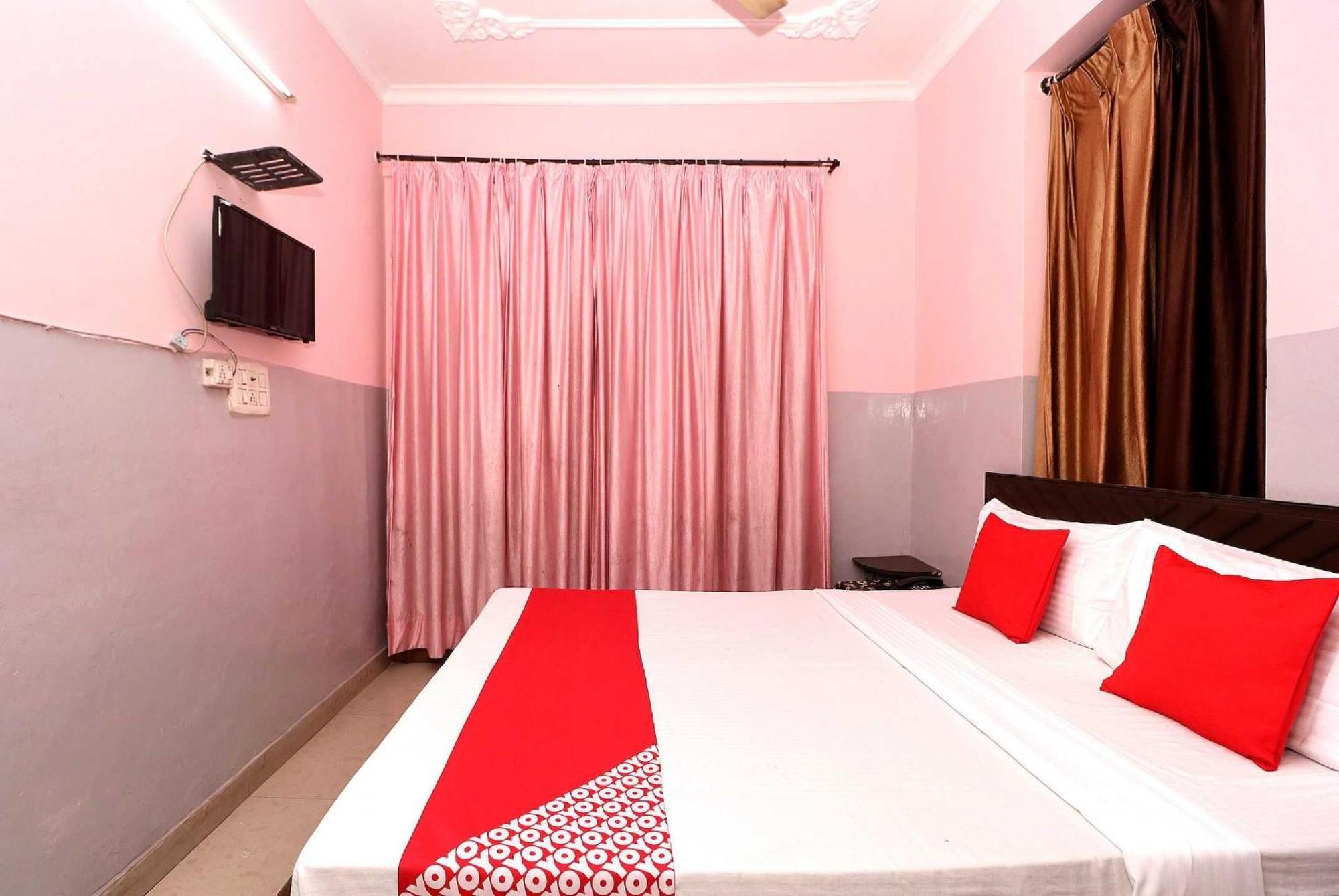 Hotel O Ashoka Residency Csandígarh Kültér fotó