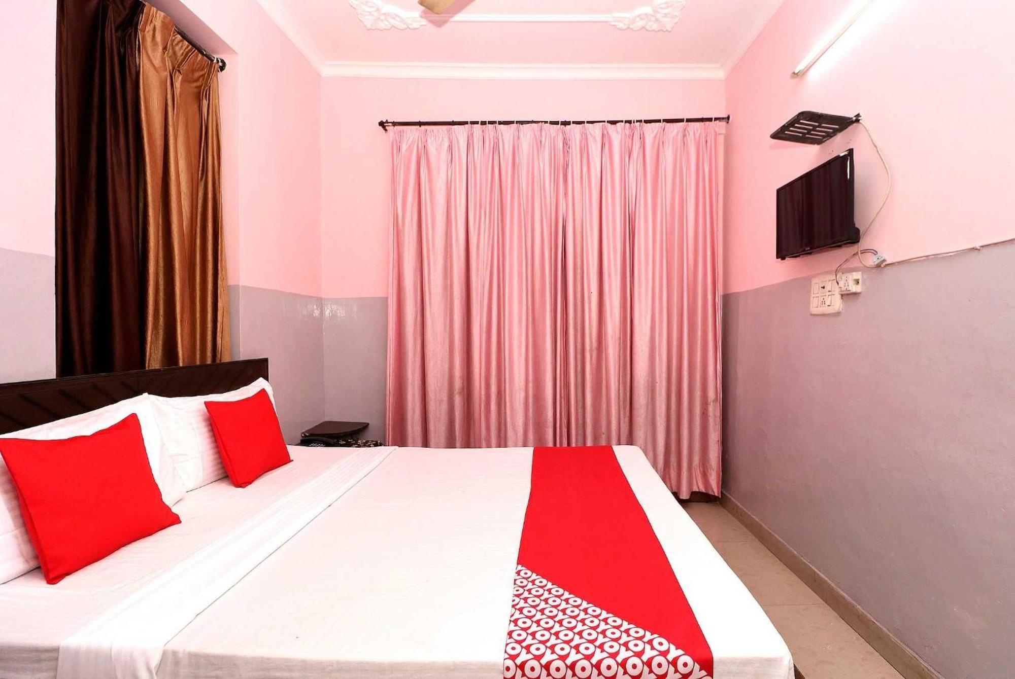 Hotel O Ashoka Residency Csandígarh Kültér fotó
